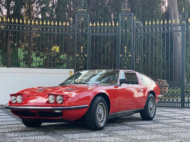 Maserati Indy 4,9